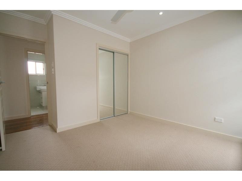 120 Alistair Street, Lota QLD 4179