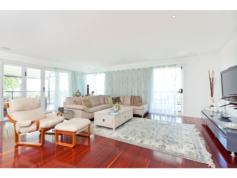 71 Adam Street, Wynnum QLD 4178