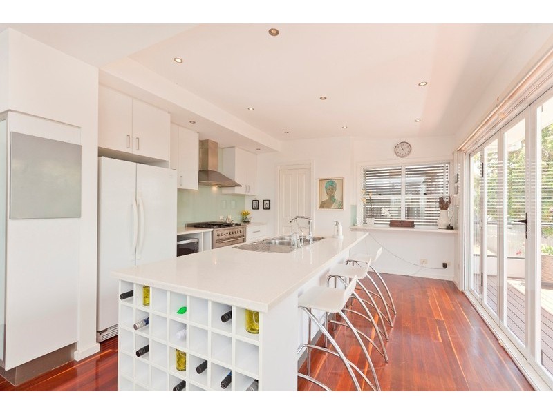 71 Adam Street, Wynnum QLD 4178
