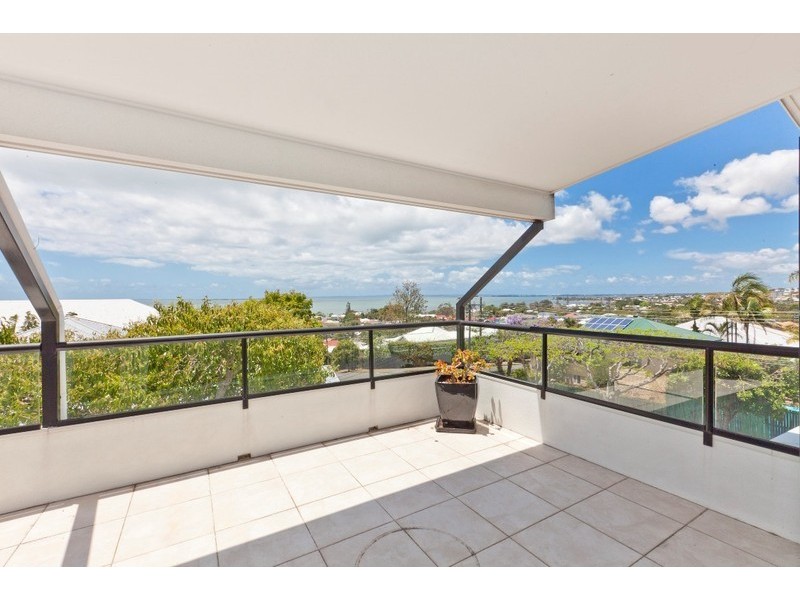 71 Adam Street, Wynnum QLD 4178