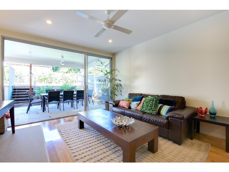 86 Cedar Street, Wynnum QLD 4178
