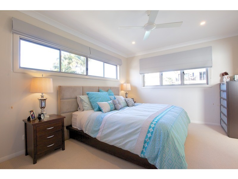 86 Cedar Street, Wynnum QLD 4178
