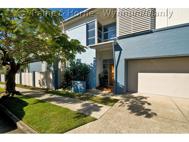 73  Boswell Tce, Manly QLD 4179