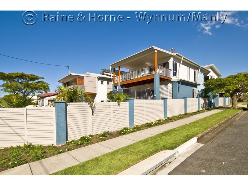 73  Boswell Tce, Manly QLD 4179