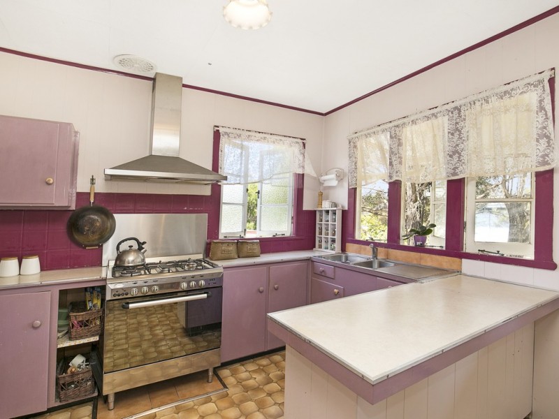 2265 WYNNUM ROAD, Wynnum QLD 4178