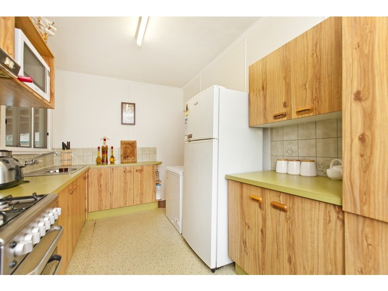 61 Daisy Road, Manly West QLD 4179