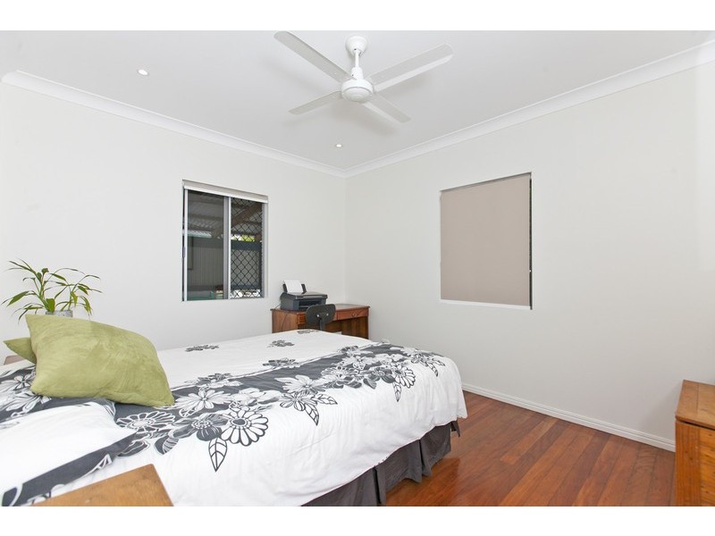 61 Daisy Road, Manly West QLD 4179