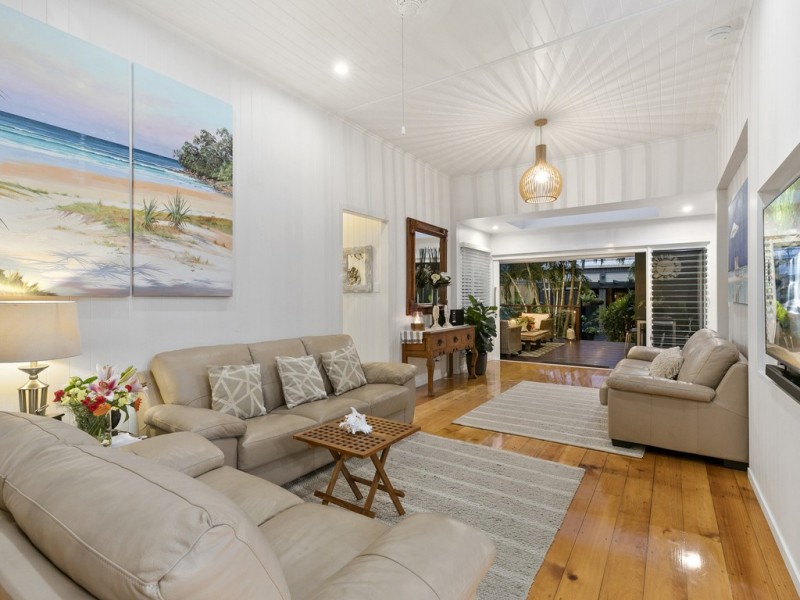 30 IRENE STREET, Wynnum QLD 4178
