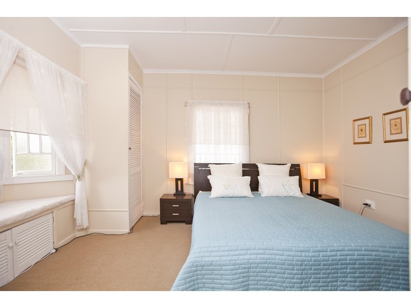 165 Stratton Terrace, Manly QLD 4179
