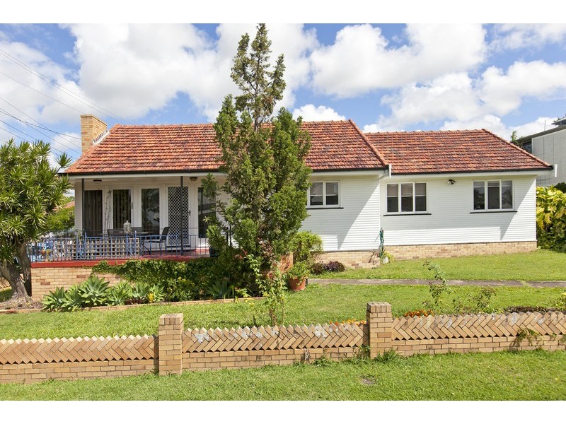 115 Oceana Tce, Manly QLD 4179