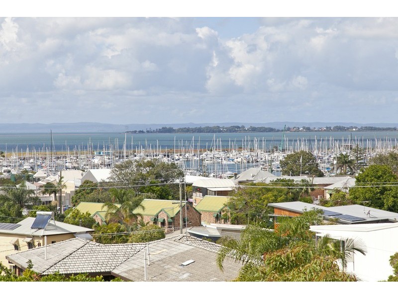 146 Carlton Terrace, Manly QLD 4179