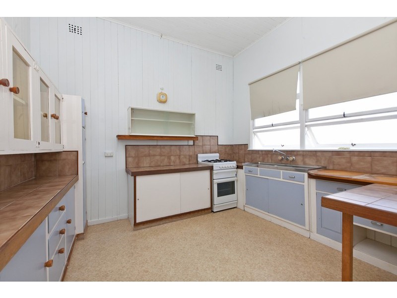 146 Carlton Terrace, Manly QLD 4179