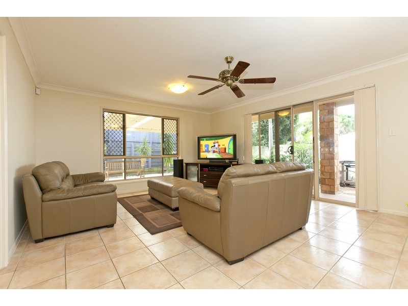 143 Petersen Street, Wynnum QLD 4178