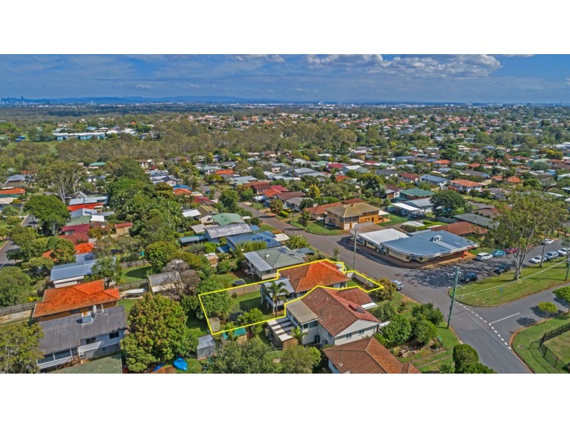33 TULKARA STREET, Manly West QLD 4179