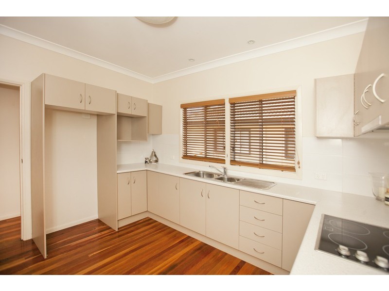 55 Melbourne Street, Camp Hill QLD 4152