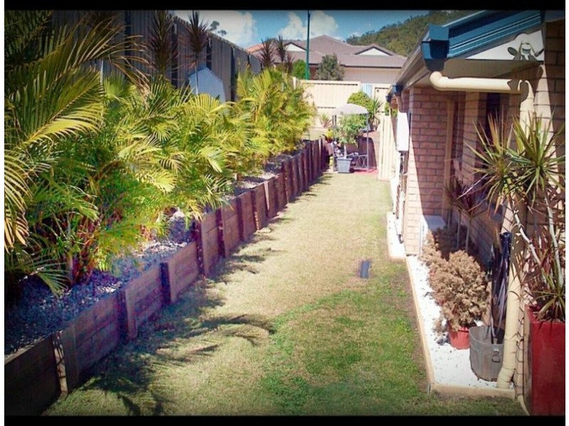 2/24 Colane Street, Redbank Plains QLD 4301