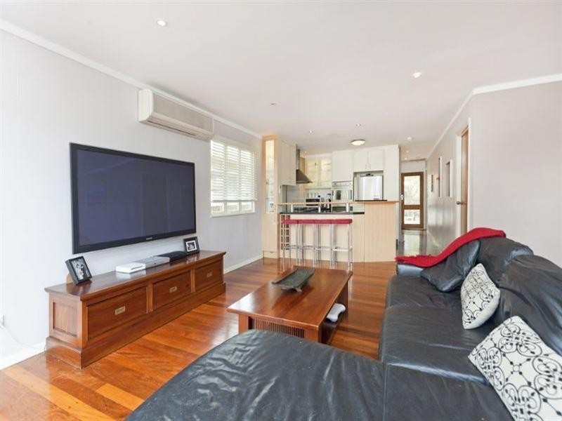 41a Stewart Parade, Manly QLD 4179