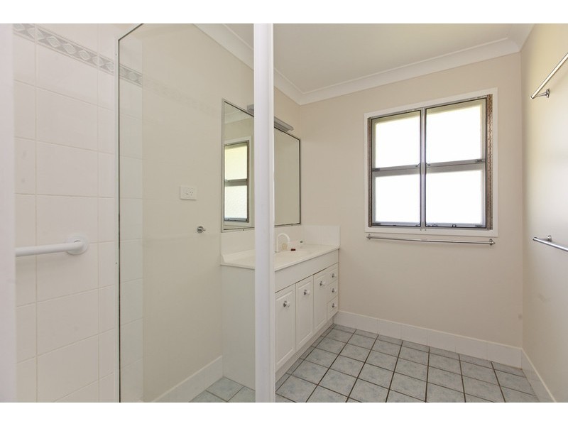 36 Meilandt Street, Wynnum QLD 4178