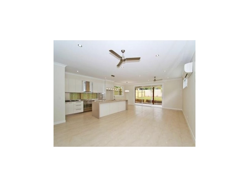 21 Grattan Terrace, Wynnum QLD 4178