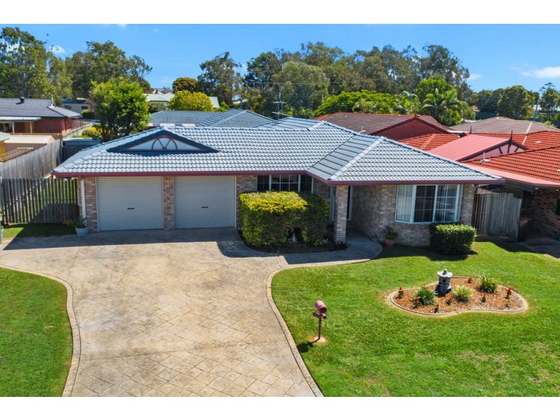 6 Schooner Circuit, Manly West QLD 4179