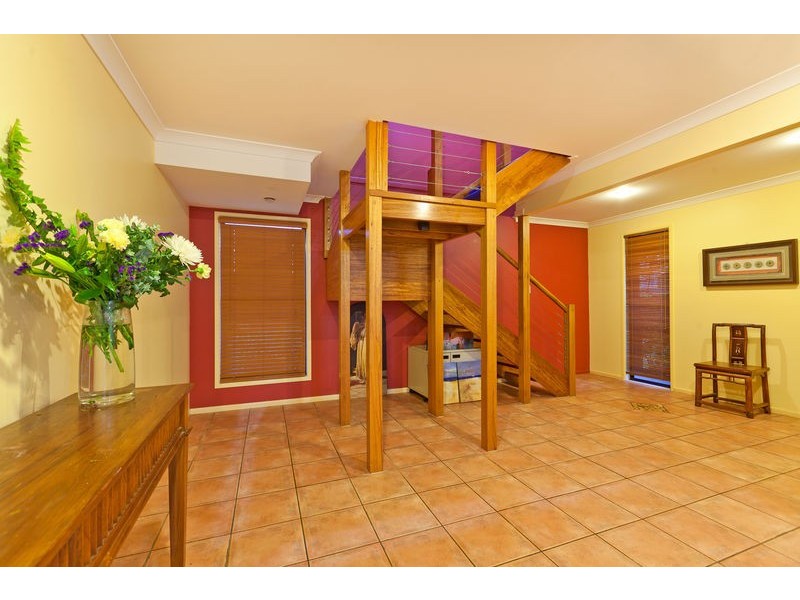 2 Macdonald Street, Lota QLD 4179