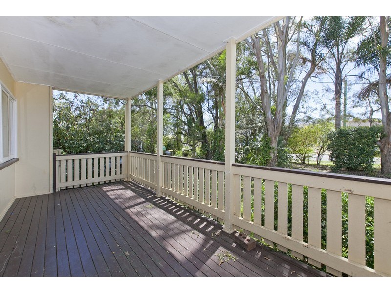 241 Kianawah Road, Wynnum West QLD 4178