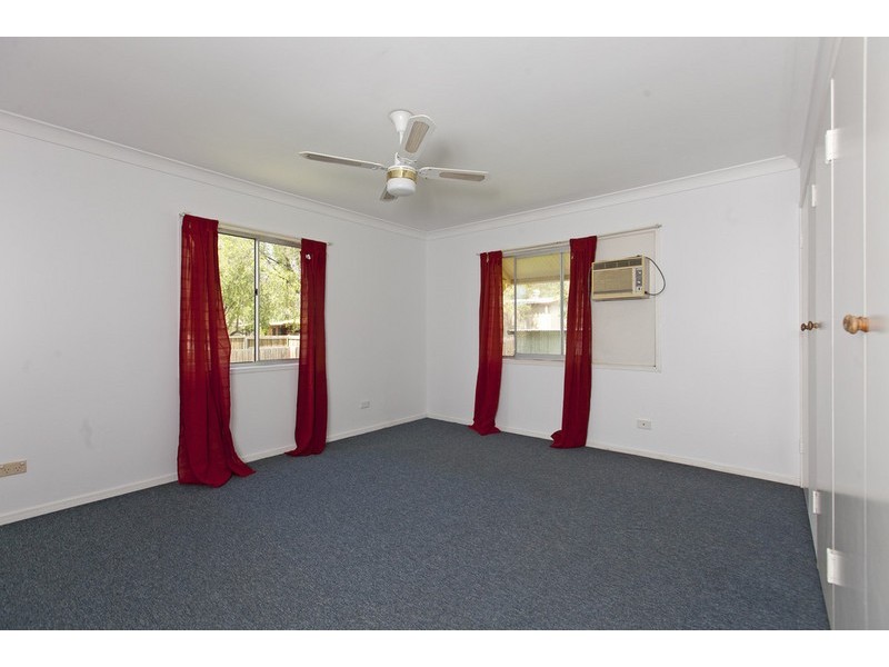 241 Kianawah Road, Wynnum West QLD 4178