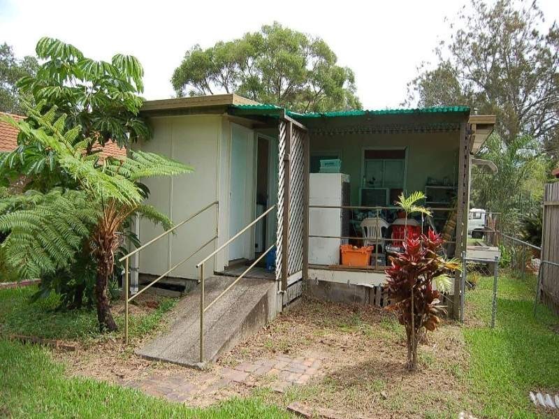 11 Leon Street, Thorneside QLD 4158