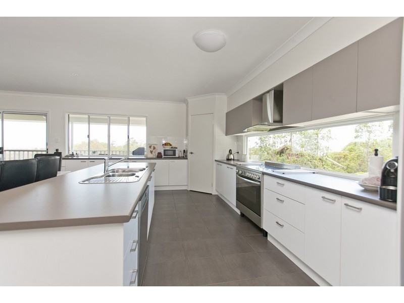 9 Penelope Drive, Cornubia QLD 4130