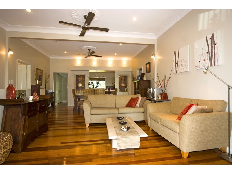 129 Strattan Terrace, Manly QLD 4179