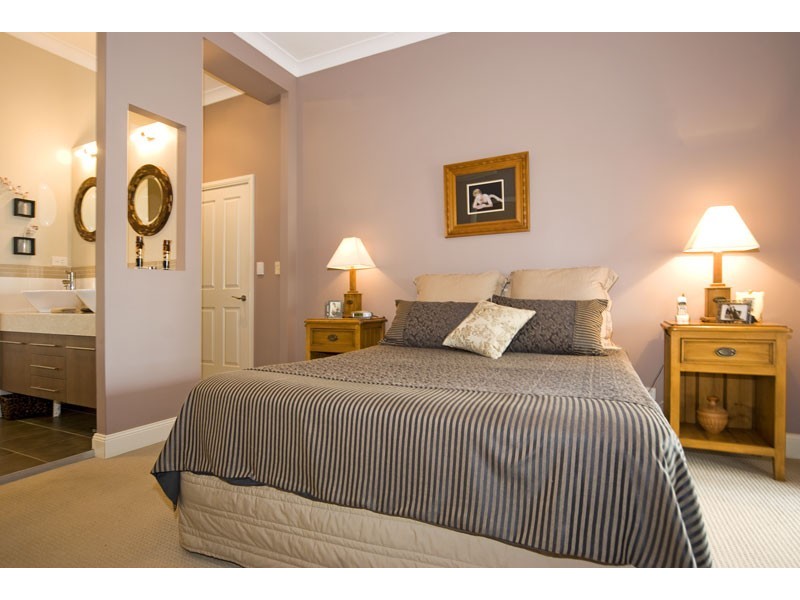 129 Strattan Terrace, Manly QLD 4179