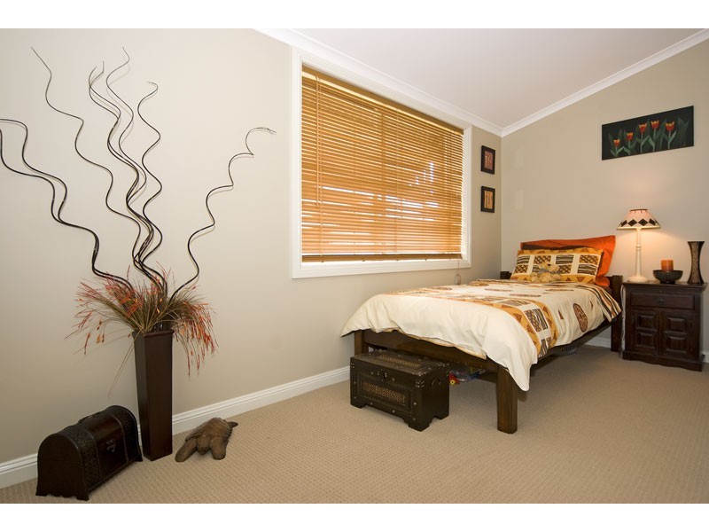 129 Strattan Terrace, Manly QLD 4179