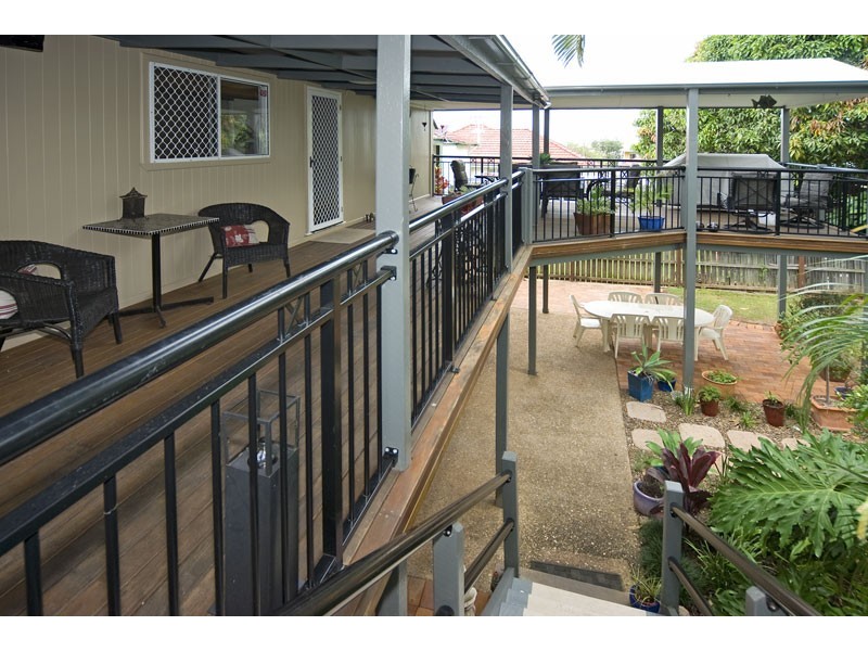 129 Strattan Terrace, Manly QLD 4179