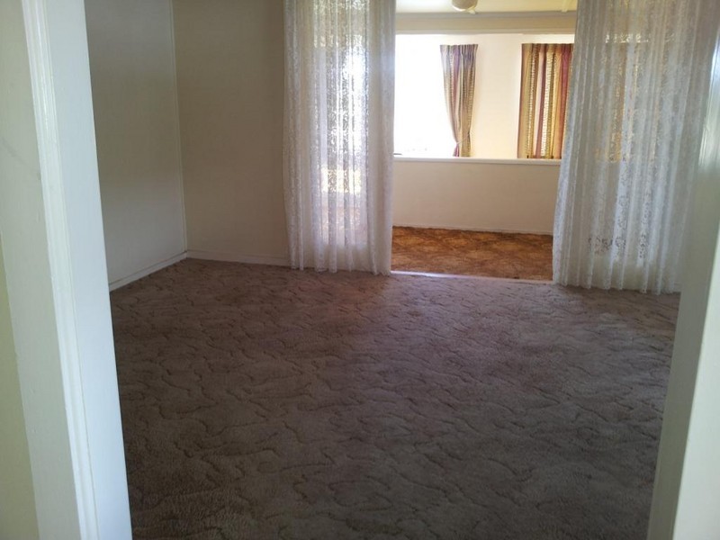 70 Hindes Street, Lota QLD 4179