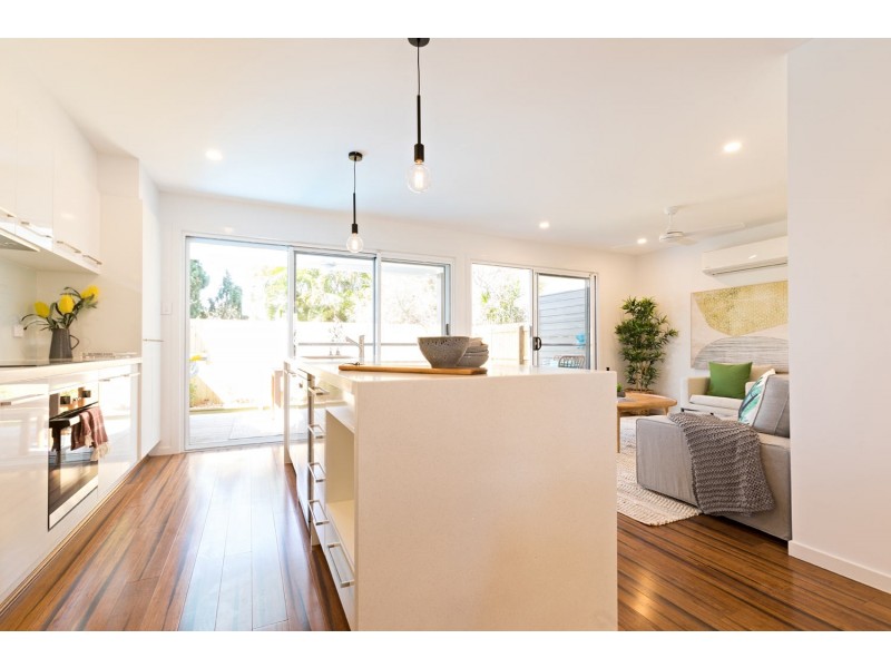 8/31 ROSEDENE STREET, Manly West QLD 4179