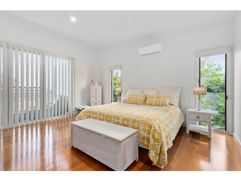 153 KINGSLEY TERRACE, Manly QLD 4179