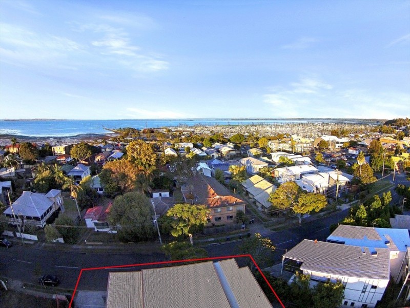 153 KINGSLEY TERRACE, Manly QLD 4179