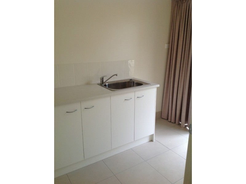 1/2 Czarnecki Street, Camira QLD 4300