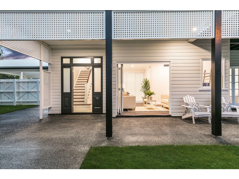 12 TINGAL ROAD, Wynnum QLD 4178