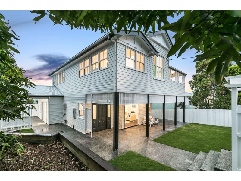 12 TINGAL ROAD, Wynnum QLD 4178