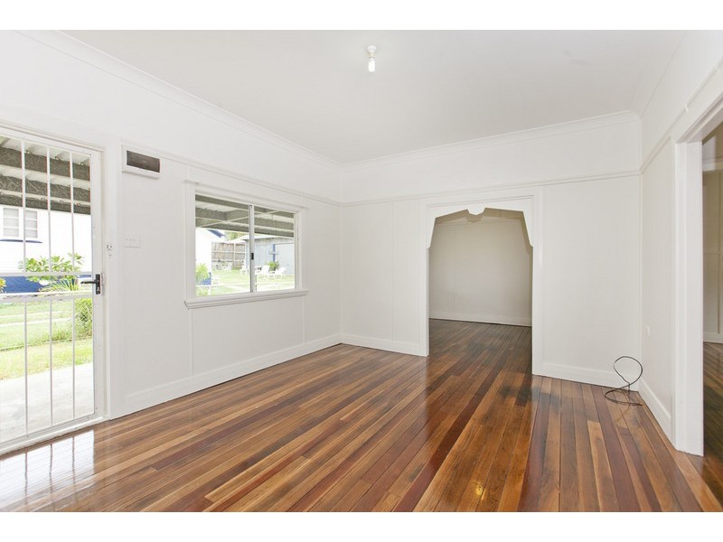 90 Southwick Street, Wynnum QLD 4178