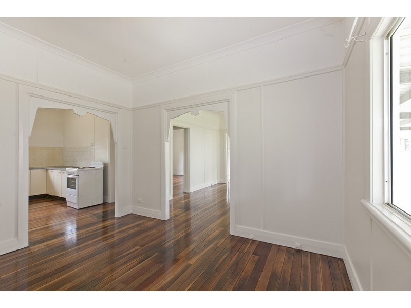 90 Southwick Street, Wynnum QLD 4178
