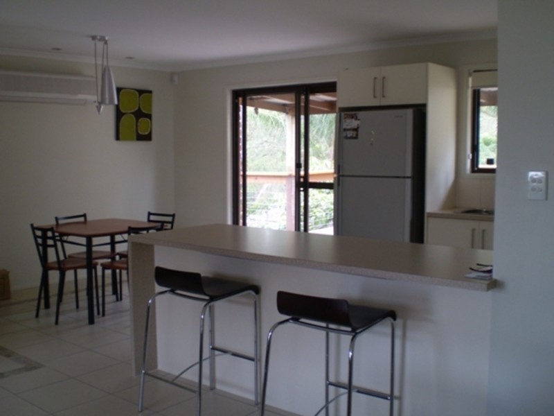 6 Osanna Street, Daisy Hill QLD 4127