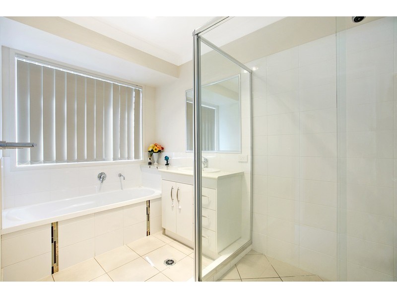 133 Ropely Road, Wynnum West QLD 4178