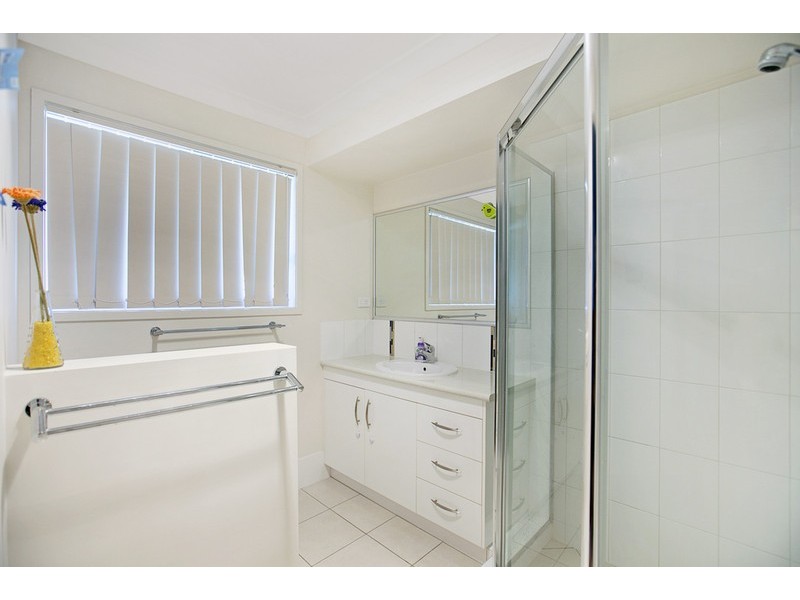 133 Ropely Road, Wynnum West QLD 4178