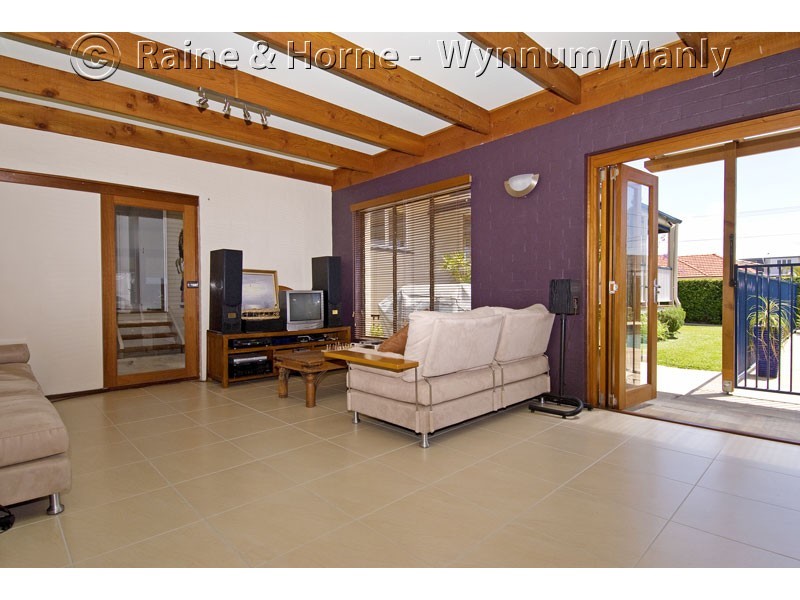 127 Picton Pde, Wynnum QLD 4178