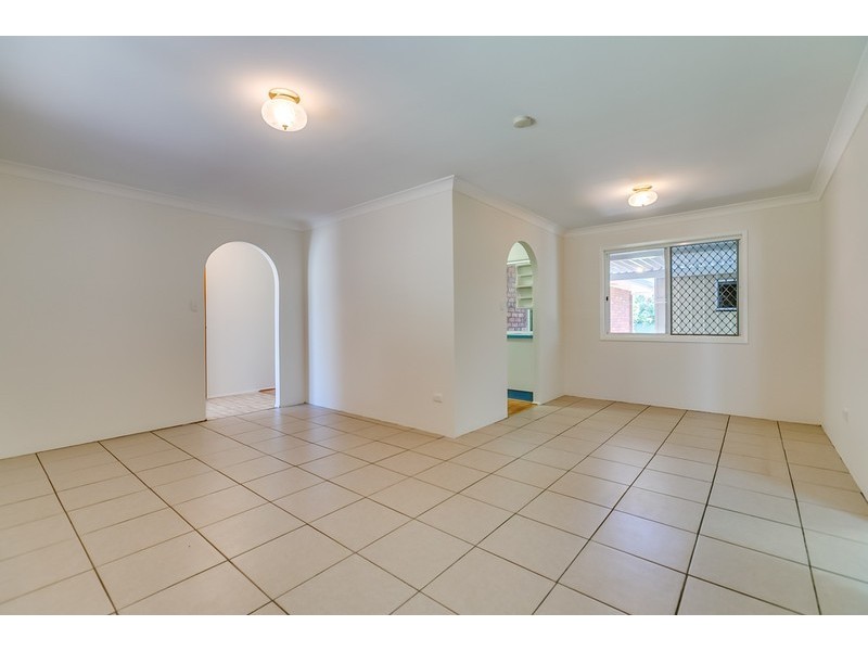 115 Randall Road, Wynnum West QLD 4178