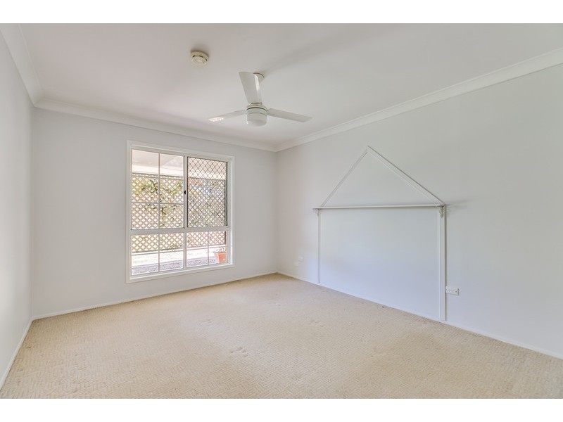 115 Randall Road, Wynnum West QLD 4178