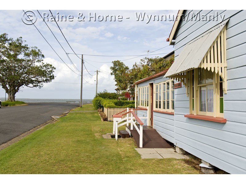 12 Alkoomie Street, Wynnum QLD 4178