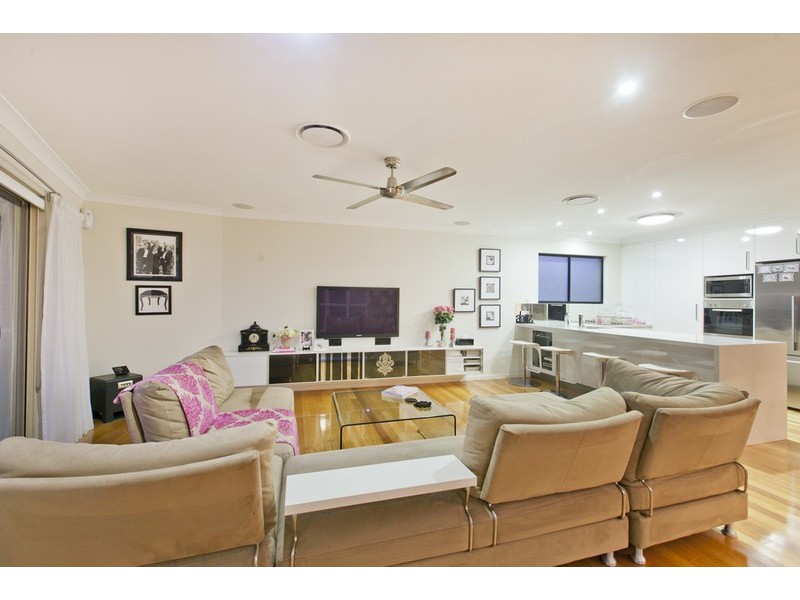 179 Melville Terrace, Manly QLD 4179